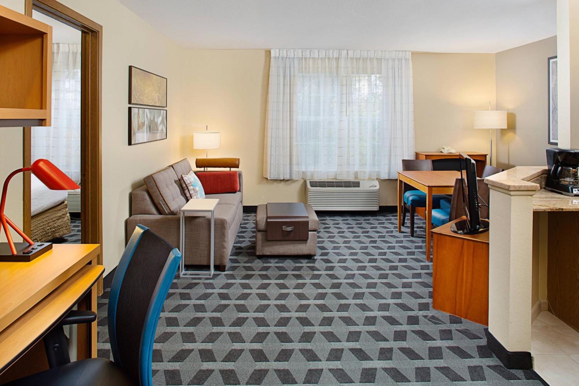 Towneplace Suites Philadelphia Horsham Exterior foto