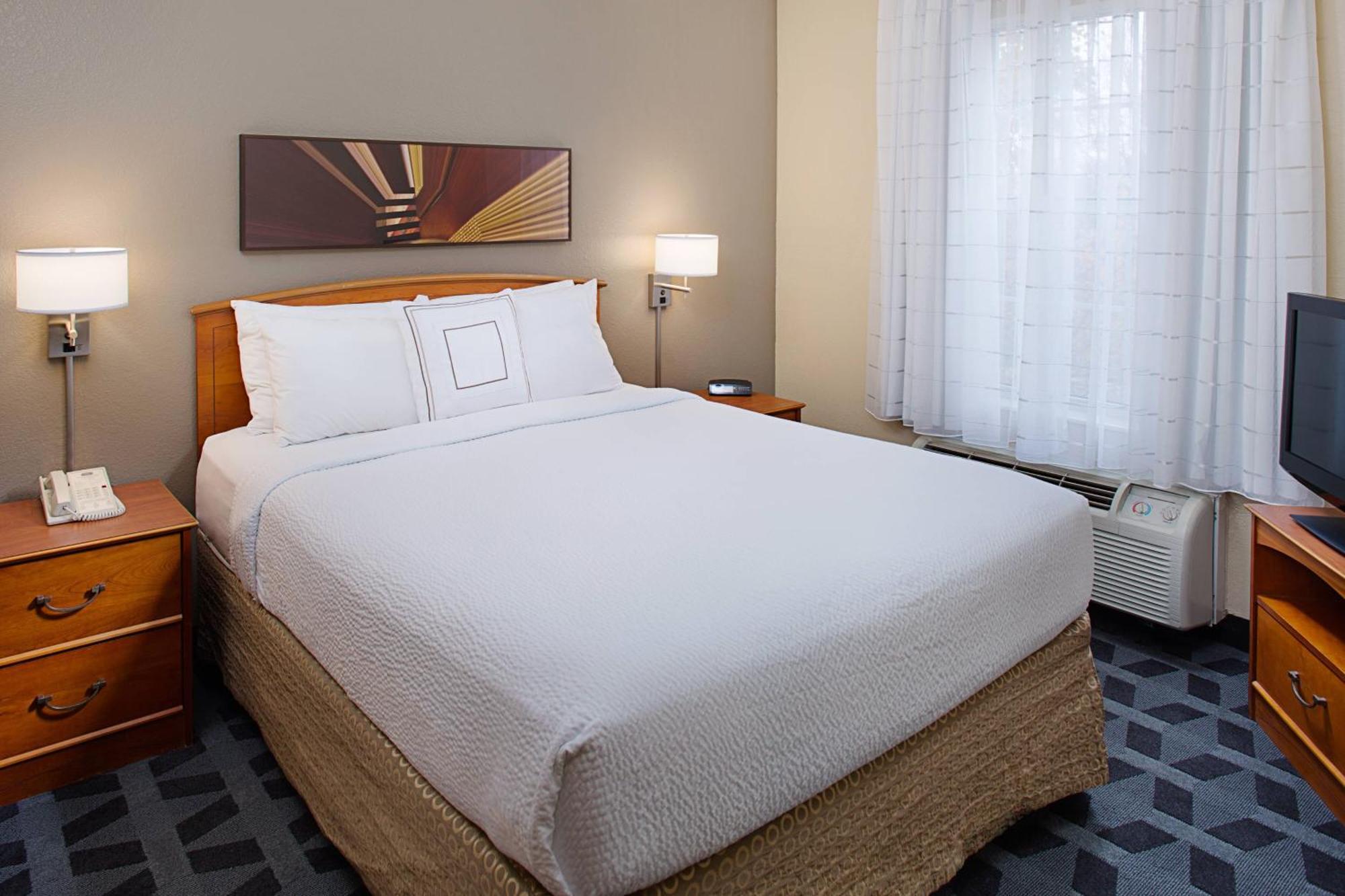 Towneplace Suites Philadelphia Horsham Exterior foto